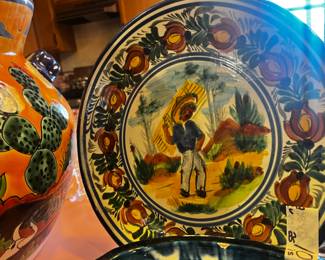 HAND PAINTED TALAVERA PLATE