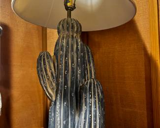 VINTAGE CACTUS LAMP SOUTH WESTERN FOLK BON ART PLASTER 35'' TALL