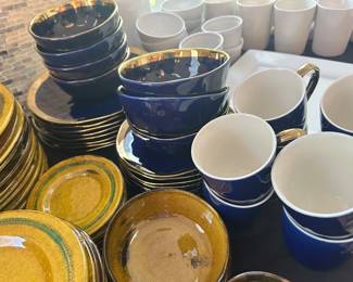 Blue and White w Gold Leaf Rim Dinnerware