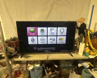 LG flatscreen TV