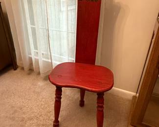 #6 Vintage 3 leg chair $25.00