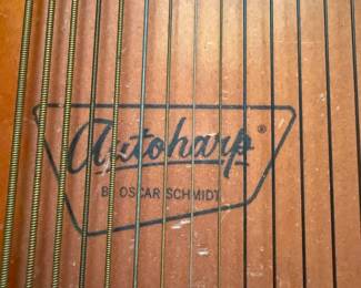 * #20 Autoharp $80.00