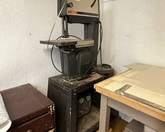 #31 Craftsman 12" Band saw $100.00