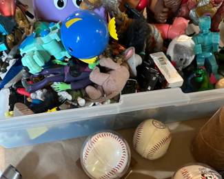VINTAGE COLLECTABLES - Baseballs- acton figures