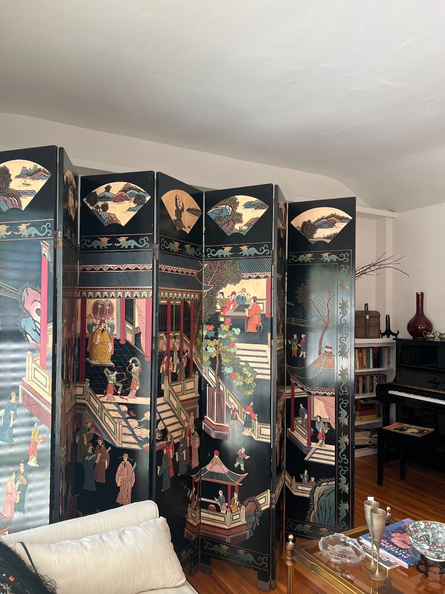 Beautiful folding Chinese lacquer Coromandel screen. 7ft. tall by 12' wide. Depicting daily Japanese life featuring Geisha, business men playing board games and Swans & floral on the back. Beautiful piece of vintage Asian Art. 20% off w/ price negotiable starting at 8:00 a.m. tomorrow.