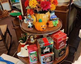 Xmas and Halloween decor 