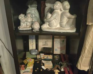 Assorted bric-a-brac