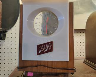Schlitz clock 
(Needs new light bulb)