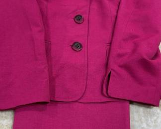 Evan Picone Suit