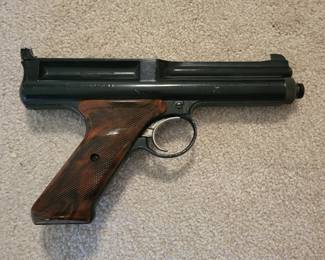 Crosman 600 