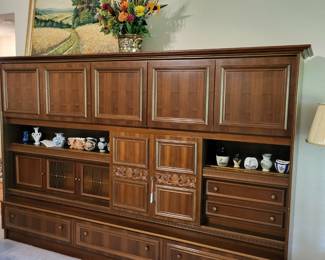Antique Walnut Wall Unit
Made and shipped from Germany