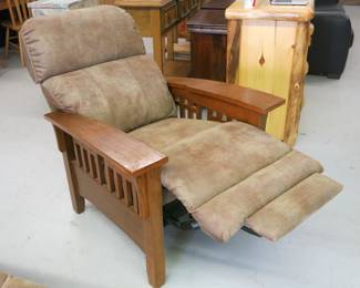 La-Z-Boy Mission Style Upholstered Recliner