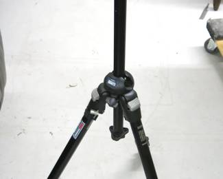 Manfrotto 3021BPro Tripod
