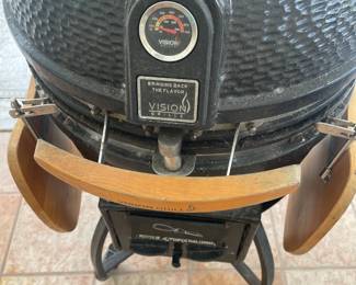 Vision Grills Kamado grill