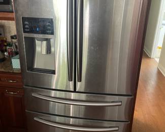 Refrigerator for sale
