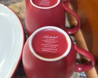 Noritake Colorwave