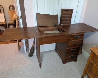 Sewing table