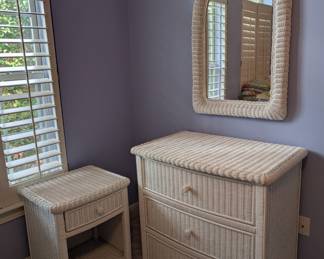 Adorable white wicker set