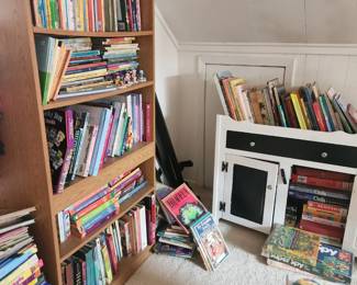 Kids books- LOTS of pop up books 