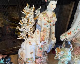 Gorgeous Asian Oriental Statues