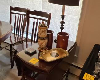 Vintage tea cart & table lamp