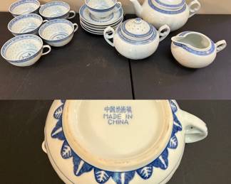 Vintage Chinese rice grain pattern Porcelain Teapot, Cream & Sugar, 6 Cups/Saucers