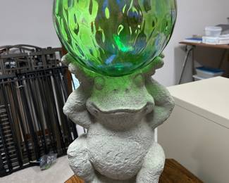 Frog Yard Decoration 