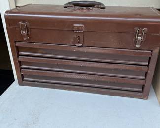 Craftsman Tool Box (Half Painted Brown)