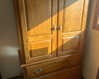 Bassett Furniture Entertainment Center 