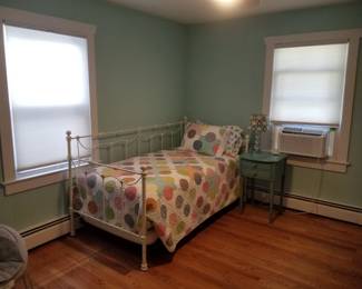 Wrought iron daybed