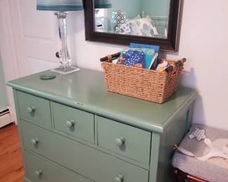5-drawer dresser; table lamp; mirror