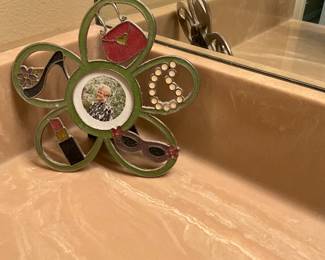 Hall bathroom item