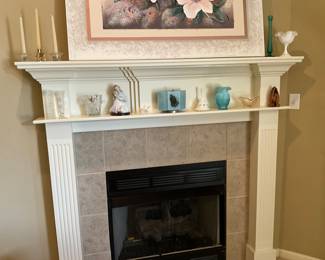 Mantle in living - for size purposes of collectibles on mantle