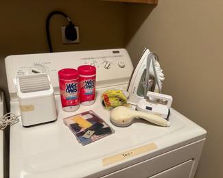 Laundry toom