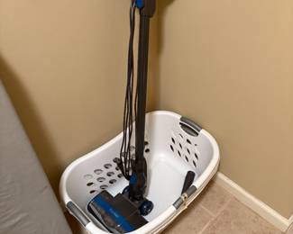 Laundry room - vacuum