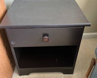 Another storage unit with drawer