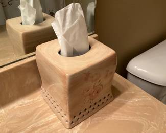 Main bathroom items