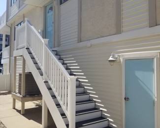 Stairway with Trex decking