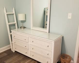 6-drawer white wicker dresser with mirror & glass top