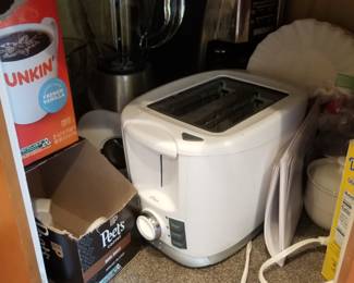 Small kitchen appliances