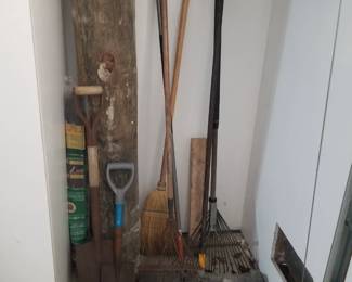 Yard tools