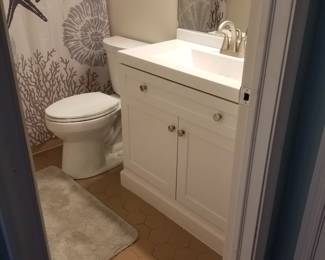 Bath vanity; vanity mirror; vanity lights