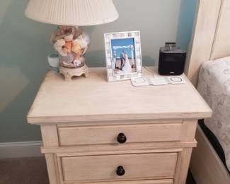 King bedroom suite: 3-drawer nightstand - two available