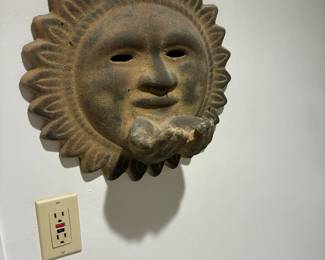 SUN FACE BIRD FEEDER
