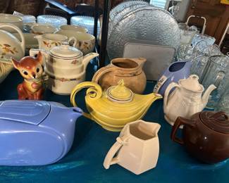 COLLECTION OF TEAPOTS AND PITCHERS
