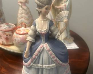 VINTAGE LENOX LADIES