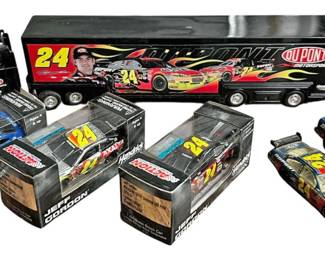 24 DuPont Jeff Gordon Collectibles