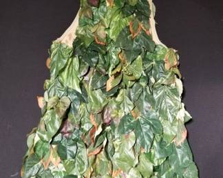 Richard Simmons personally worn leaf costume. Lot # 638