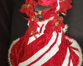 Richard Simmons personally worn holiday costume. Lot #631