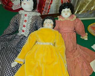 Ceramic head/hands shoes dolls with home made dresses 
     COMPLETELY ORIGINAL!!!!